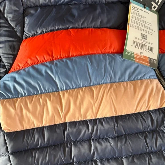 Cotopaxi Women’s XL Fuego Down Jacket Puffer Puff  NWT ink/rosewood - Picture 6 of 6